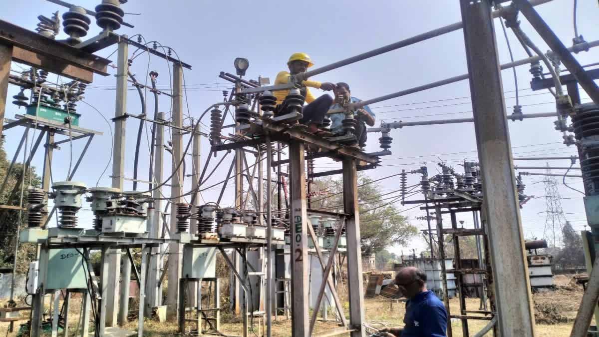 बिजली से वंचित टोलों पर प्रशासन का फोकस, DC ने दिए सख्त निर्देश