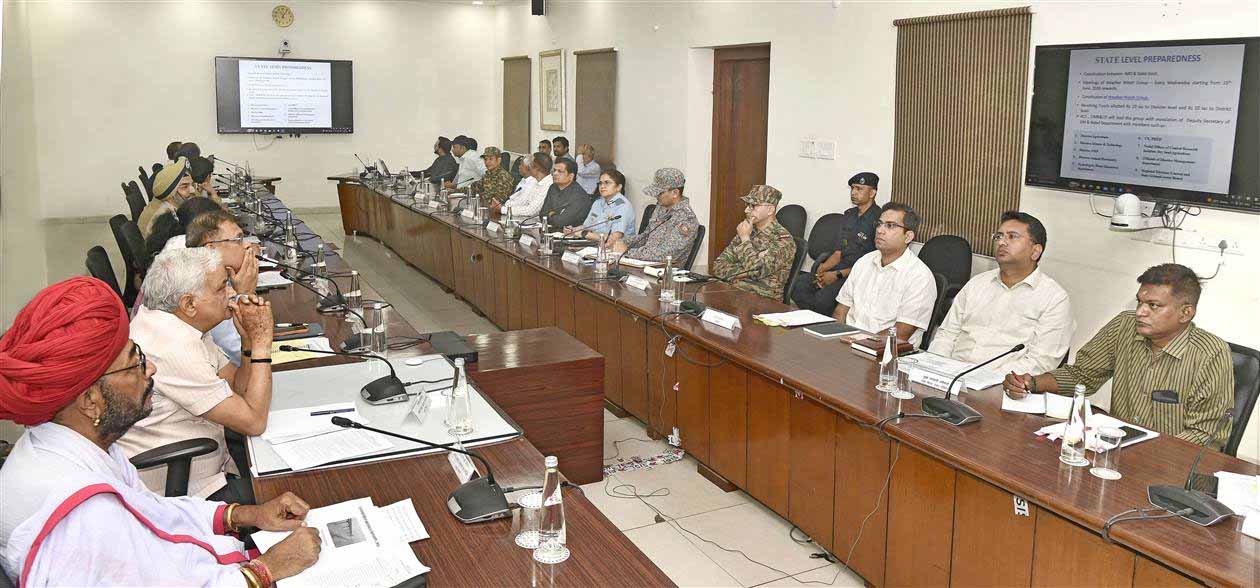 बाढ़-जलभराव से निपटने के लिए 15 जून से 24×7 कंट्रोल रूम सक्रिय