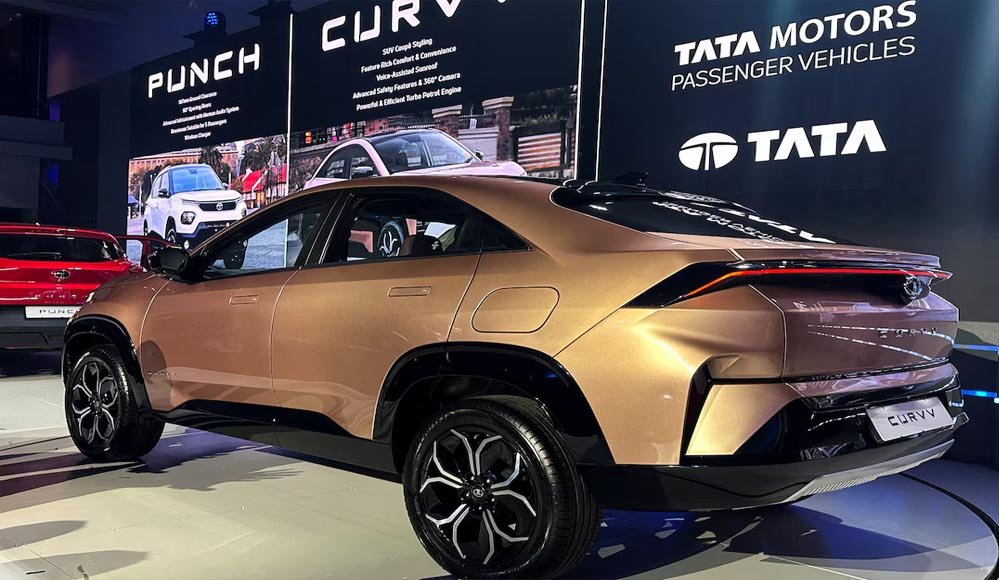 कार खरीदने की सोच रहे हैं? Tata ने किया प्राइस हाइक का ऐलान, 1 जुलाई से बढ़ेंगे दाम