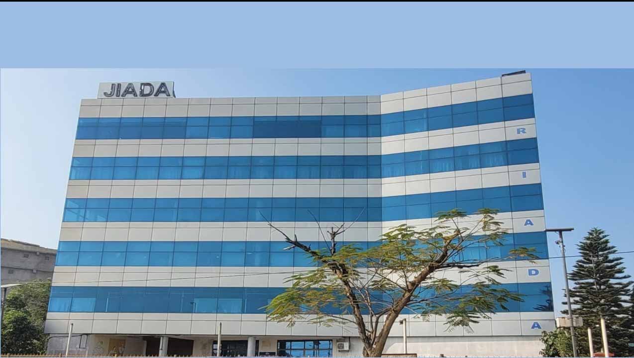 निवेश बढ़ाने की तैयारी में JIADA, 99 साल की लीज समेत कई सुझाव मिले