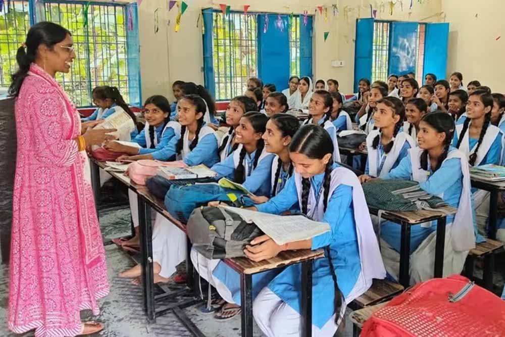 फीस से लेकर शिक्षकों तक का ब्योरा ऑनलाइन करना होगा, पटना में स्कूलों पर सख्ती