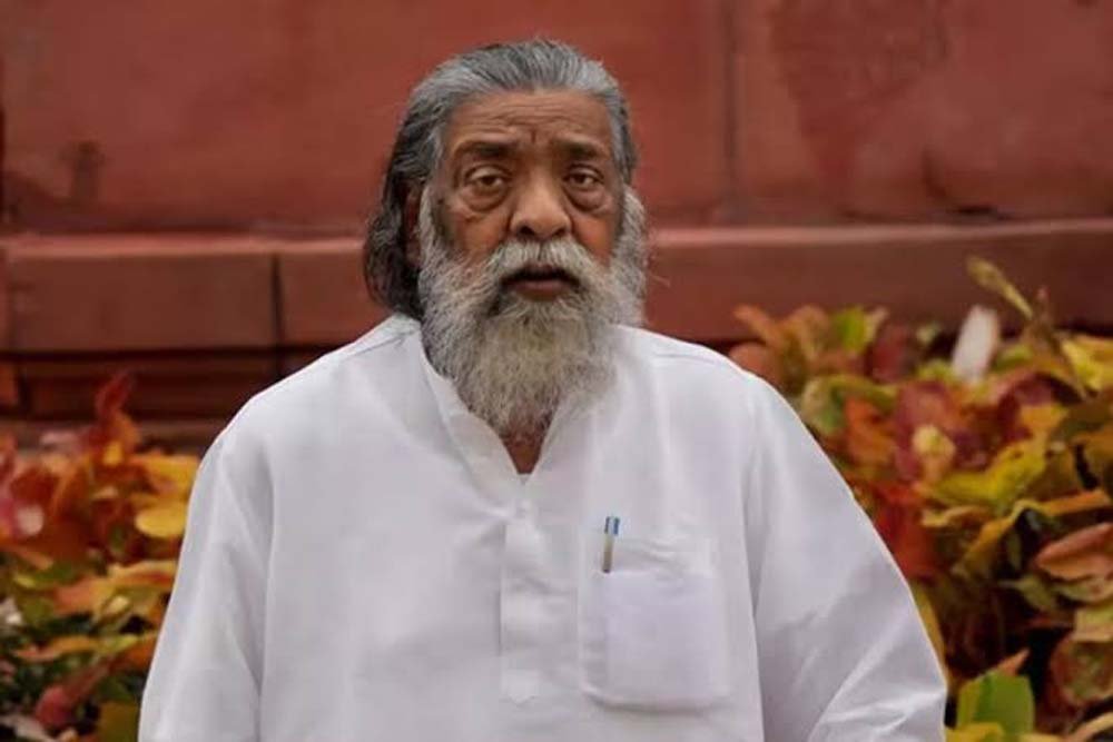 राष्ट्रपति भवन में शिबू सोरेन को पद्म भूषण सम्मान, परिवार ग्रहण करेगा