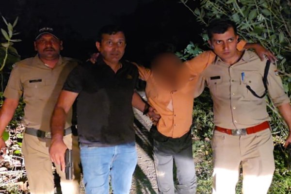 ऋषिकेश में मुठभेड़ के बाद दो बदमाशों को किया गिरफ्तार, दोनों के पैर में लगी गोली