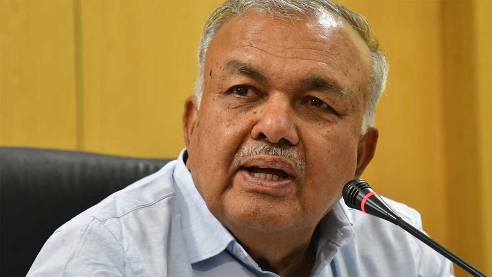 मंत्रिमंडल गठन के साथ ही संकट! विभाग आवंटन से नाराज रेड्डी ने छोड़ा पद