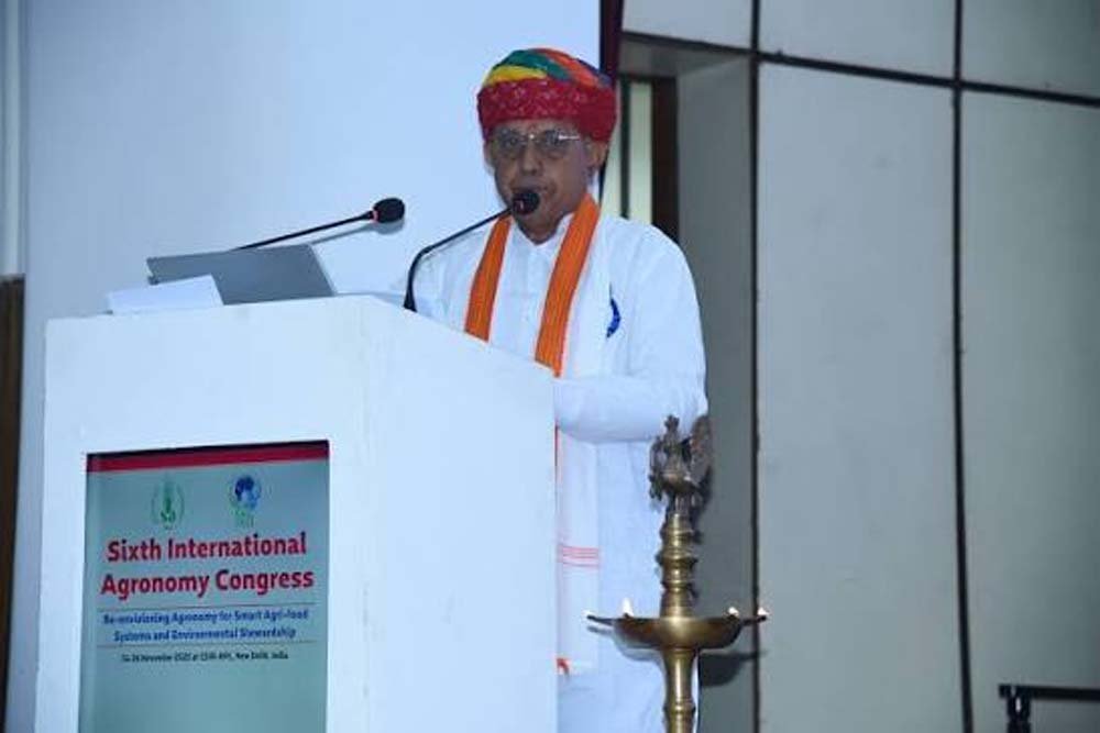 अजमेर में खीरे की खेती परियोजना को लेकर मंत्री के सब्सिडी लाभ पर हितों के टकराव के सवाल उठे