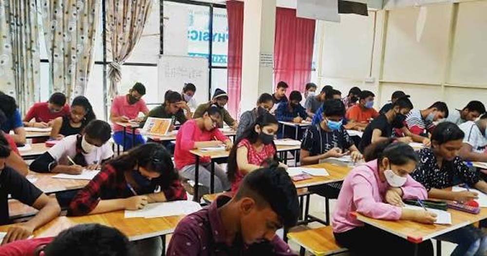 मॉडल स्कूलों में नौवीं से शुरू होगी डॉक्टर और इंजीनियर बनने की तैयारी