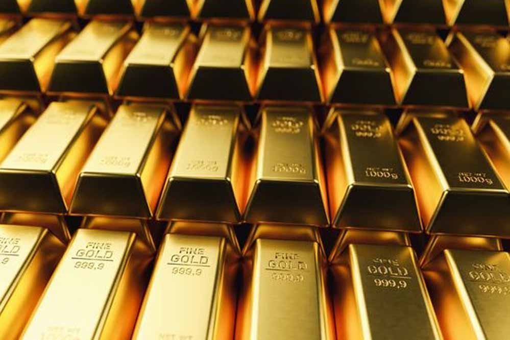 Gold-Silver Price Crash: सोने-चांदी में बड़ी गिरावट, निवेशकों के लिए क्या है सही रणनीति?