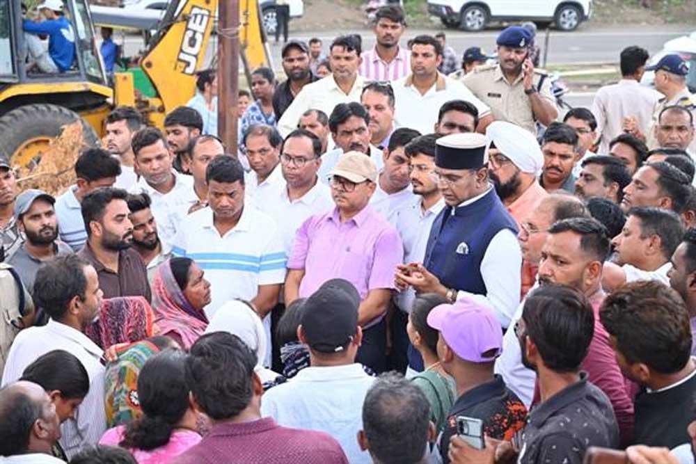 विकास के साथ संवेदनशीलता का दिया उदाहरण