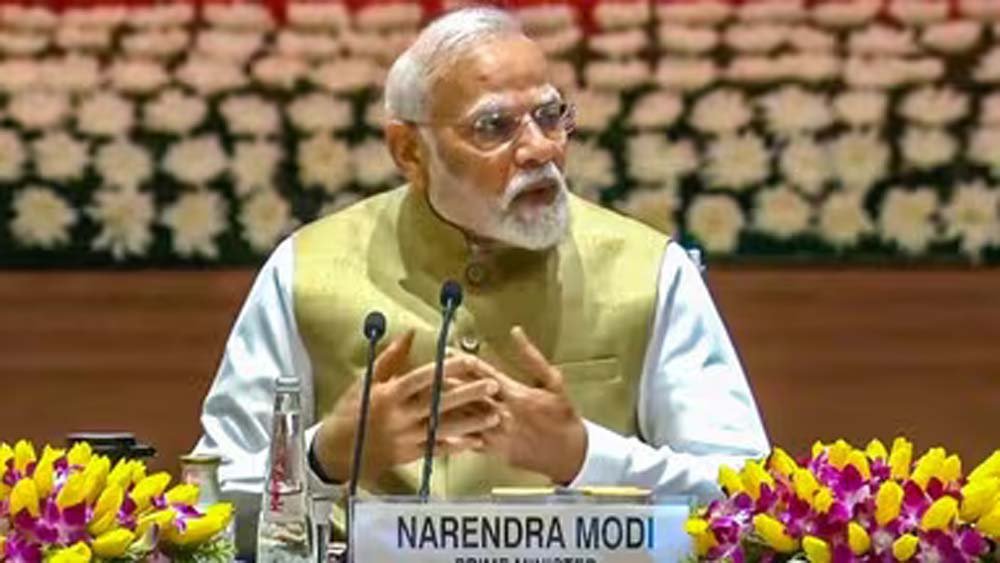 कारगिल वीरों को नमन, रक्षा क्षेत्र में भारत की बढ़ती ताकत पर बोले मोदी