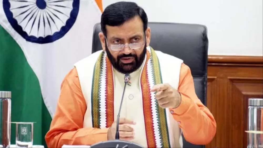 नई ईवी नीति और चार्जिंग नेटवर्क से एनसीआर में प्रदूषण घटाने पर जोर दिया