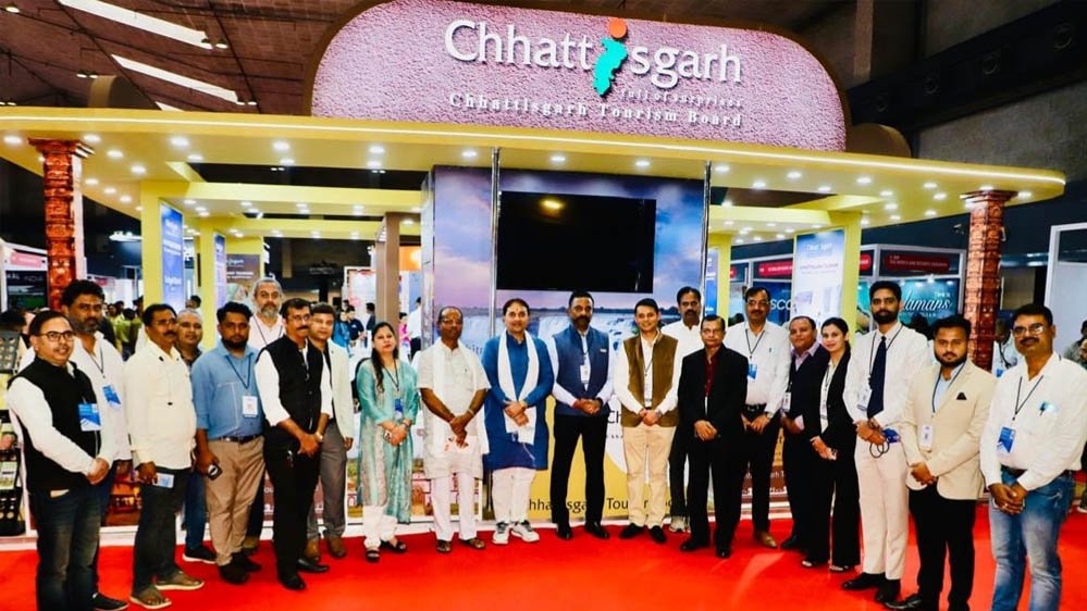ट्रैवल एंड टूरिज्म फेयर कोलकाता-2026 में प्रदेश को मिला ‘बेस्ट डेकोरेशन ऑफ स्टॉल एंड अपीयरेंस’ 