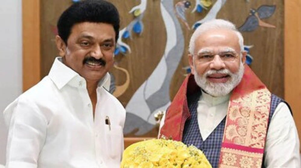 लोकसभा में बदला सियासी गणित! क्या DMK के समर्थन से महिला आरक्षण और परिसीमन पर बढ़ेगा NDA का रास