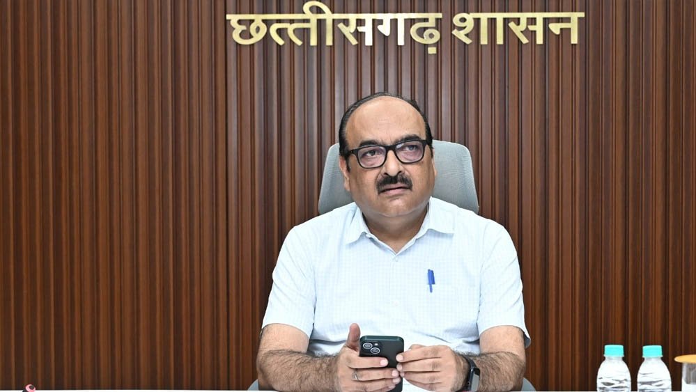 राज्य की योजनाओं को लेकर मुख्य सचिव विकासशील सख्त, सचिवों के साथ की अहम समीक्षा बैठक