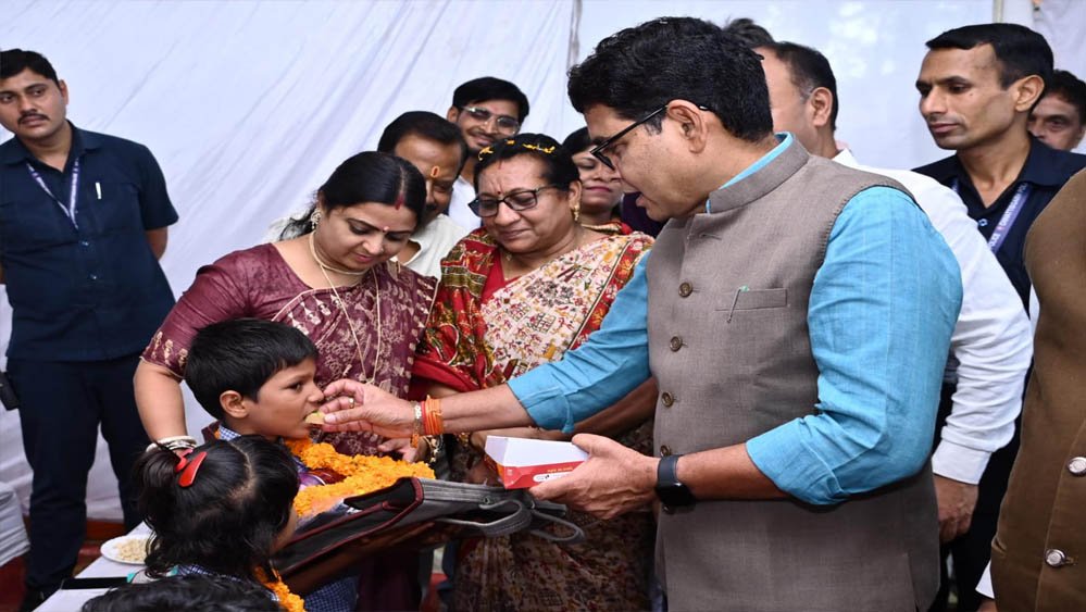 राजस्व मंत्री टंक राम वर्मा बोले- शिक्षा के साथ संस्कार ही समृद्ध छत्तीसगढ़ की मजबूत नींव