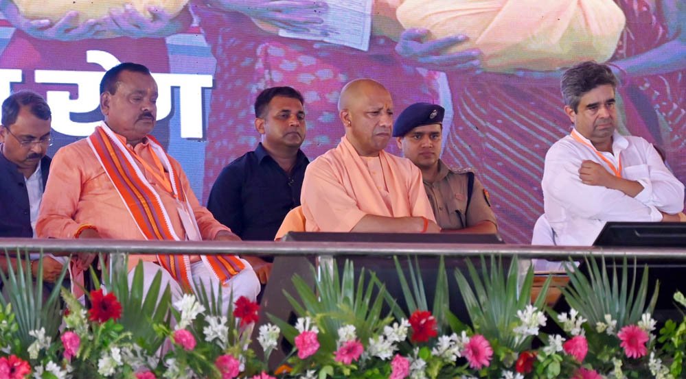 मच्छर व माफिया का आतंक नहीं, श्रावस्ती प्रेरणादायी जिले के रूप में पहचान बना रहा: सीएम योगी