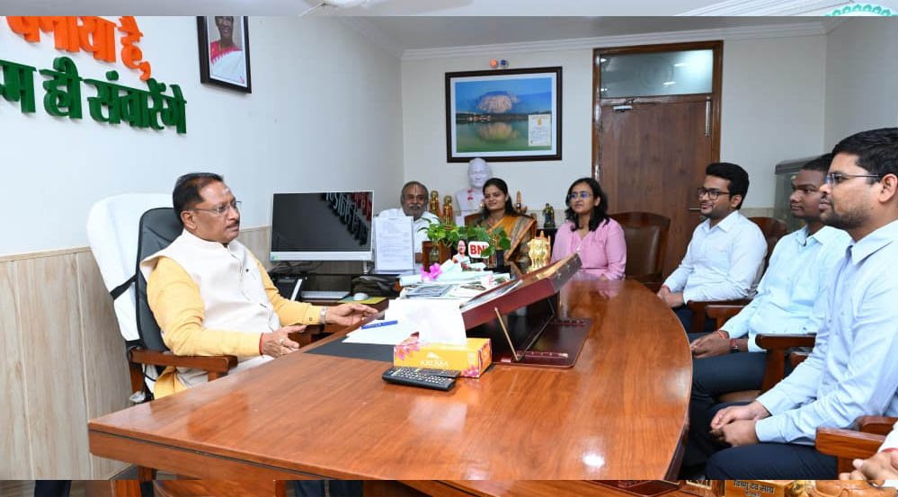 विकसित छत्तीसगढ़ के निर्माण में जनप्रतिनिधियों की अहम भूमिका, मुख्यमंत्री विष्णु देव साय का संद