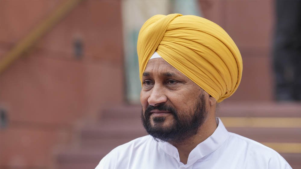 चन्नी का कांग्रेस हाईकमान को दोटूक संदेश, बोले- वड़िंग की अगुआई में चुनाव जीतना मुश्किल; दिल्ली