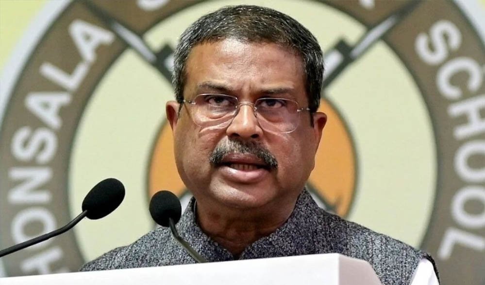शिक्षा मंत्री धर्मेंद्र प्रधान ने दिया इस्तीफा, युवाओं के भविष्य पर कही बड़ी बात