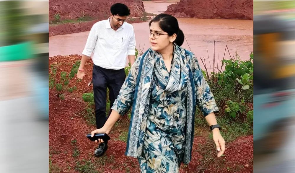वर्षाजल से संवरेगी एसीसी खदान, निगमायुक्त ने किया निरीक्षण, पौधारोपण और पर्यटन विकास के दिए निर