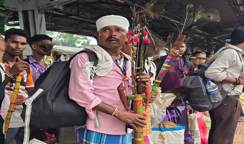 बदलते बस्तर की नई तस्वीर लेकर दिल्ली रवाना हुआ प्रतिनिधिमंडल, विकास मॉडल का देगा संदेश