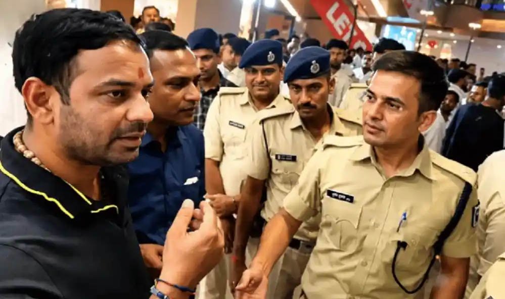 लालू के बेटे तेजप्रताप यादव अभी रहेंगे जेल में, जमानत अर्जी पर सुनवाई पूरी; पुलिस की हत्या की क