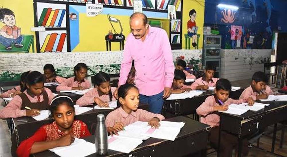 उत्तर प्रदेश में 23,899 शिक्षकों की भर्ती प्रक्रिया जल्द शुरू होगी, विज्ञापन आएगा