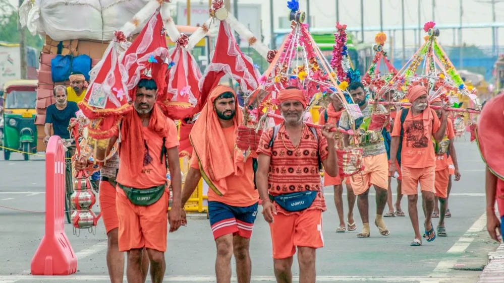 कांवड़ यात्रा 2026: गाजियाबाद में 10 लाख श्रद्धालुओं के स्वागत की तैयारी, 300 कैंप और 12 अगस्त 