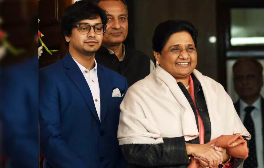 BSP में आकाश आनंद की वापसी की चर्चा तेज, Gen Z फैक्टर के बीच मायावती की नई रणनीति पर सबकी नजर