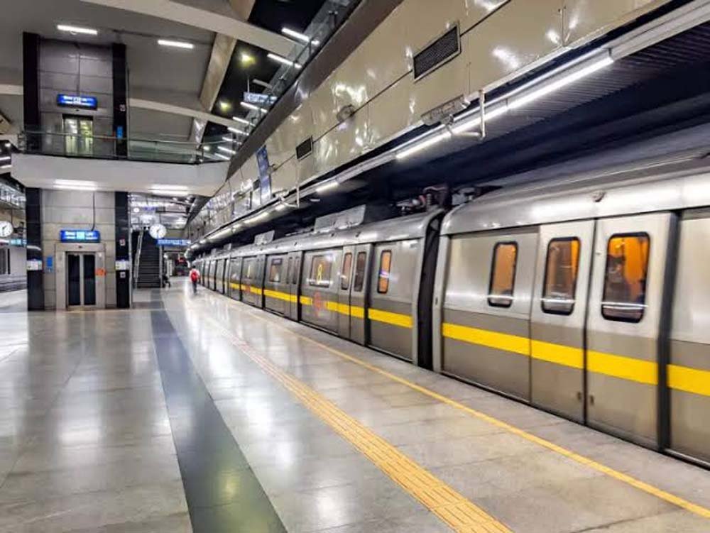 कॉकरोच जनता पार्टी प्रदर्शन के बाद दिल्ली मेट्रो सेवाएं पूरी तरह बहाल