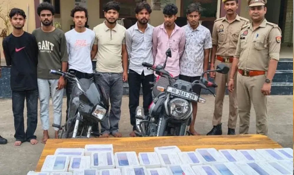 समलैंगिक संबंध का झांसा, फिर ब्लैकमेल! मथुरा पुलिस ने पकड़ा शातिर गैंग, शर्म के कारण चुप रहते थ