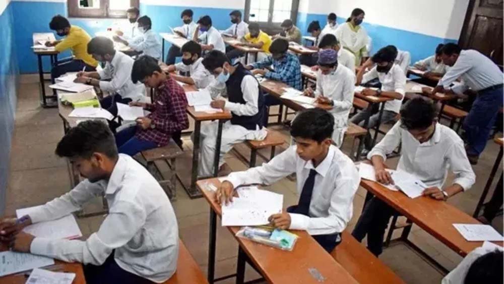 सरकारी स्कूलों की व्यवस्था सुधारने के लिए गांवों में पहुंचेगा शिक्षा विभाग