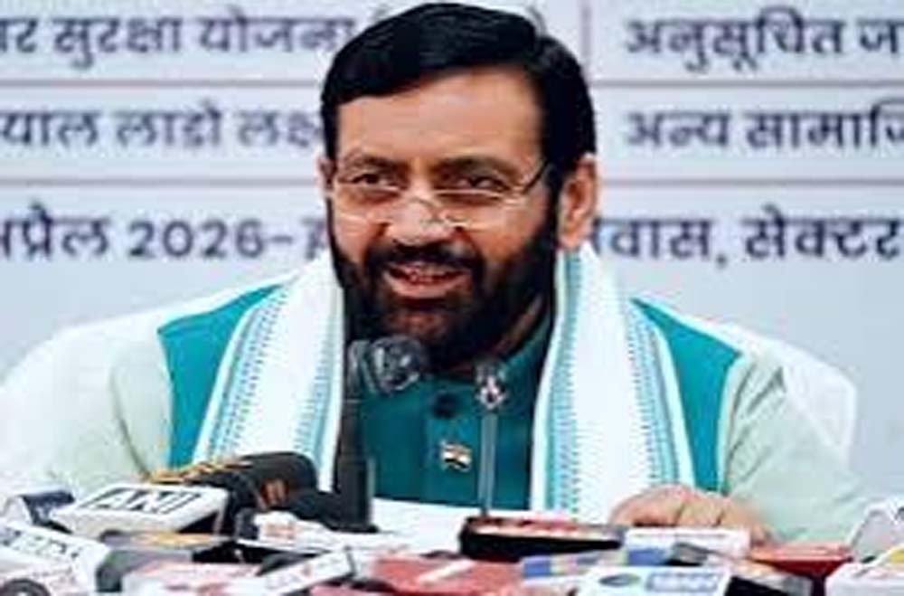 क्लर्कों की अतिरिक्त वेतन वृद्धि बेसिक पे में शामिल, सरकार ने दी राहत