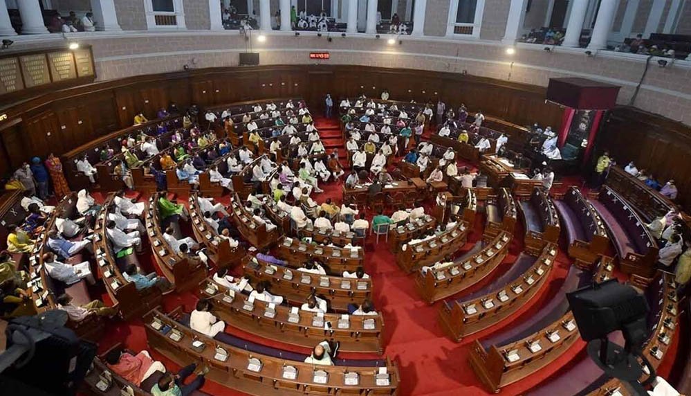 EC ने जारी किया कार्यक्रम, WB की 3 राज्यसभा सीटों पर 24 जुलाई को उपचुनाव; इस्तीफों के बाद खाली