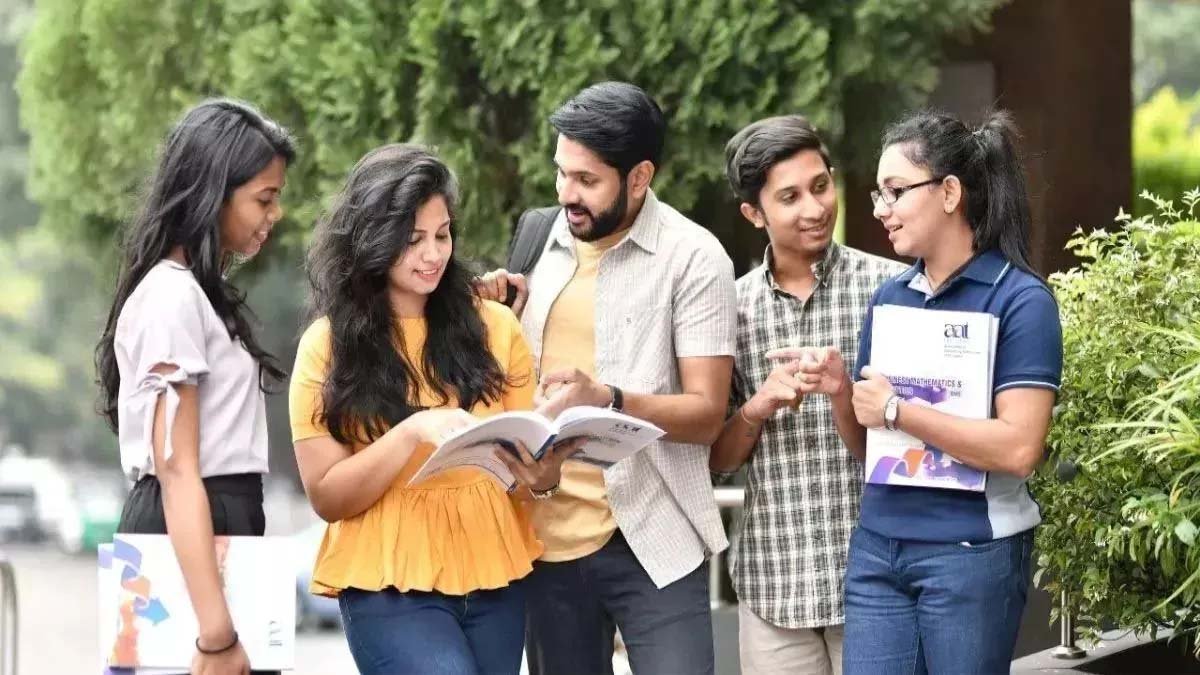 सरकारी नौकरी का सपना होगा आसान, मुख्यमंत्री अल्पसंख्यक कोचिंग योजना में 12 अगस्त तक आवेदन