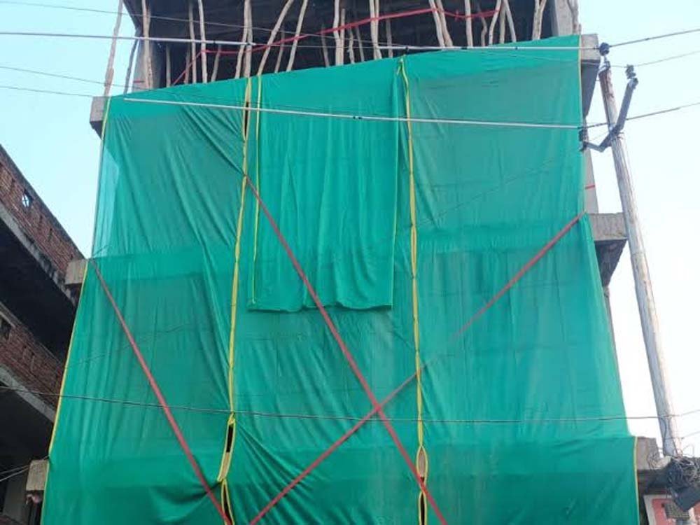 बिना नक्शे निर्माण करने वालों पर गिरेगी गाज, यूपी सरकार सख्त
