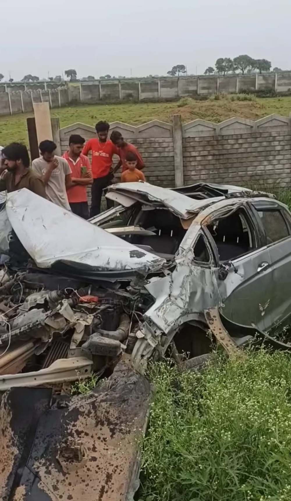 डबरा-भितरवार मार्ग पर दर्दनाक हादसा, रेत के ढेर से गई युवक की जान