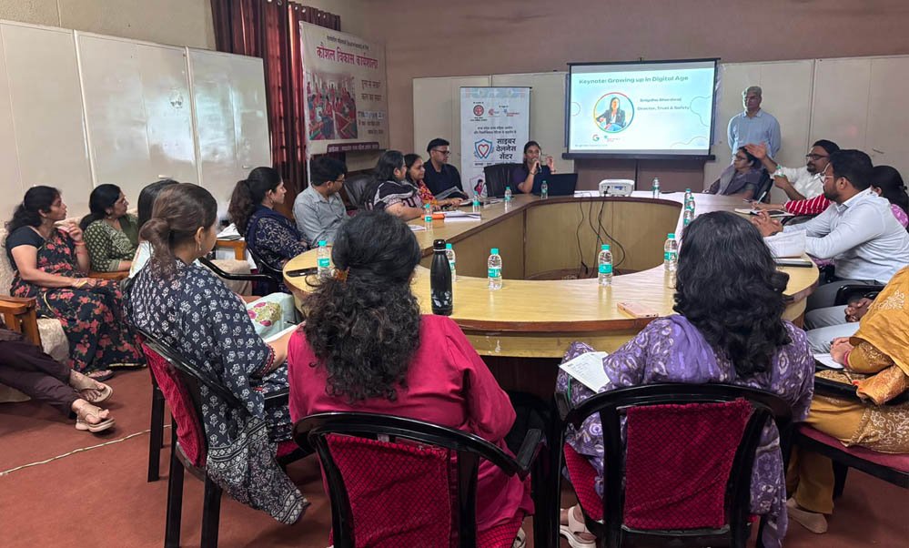महिलाओं और बच्चों की डिजिटल सुरक्षा के लिए बड़ा कदम, NGO, महिला आयोग और Google आए एक मंच पर