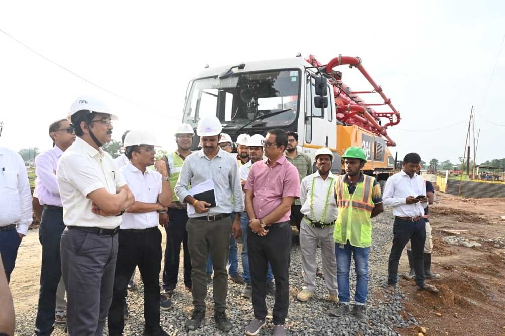 मेडिकल कॉलेज भवन, छात्रावास, ऑडिटोरियम सहित विभिन्न निर्माण कार्यों की प्रगति का लिया जायजा
