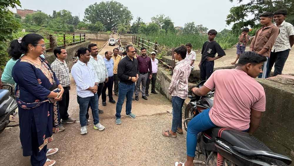 CG Weather Alert: 72 घंटे मूसलाधार बारिश की चेतावनी, प्रशासन हाई अलर्ट पर, छुट्टियां निरस्त