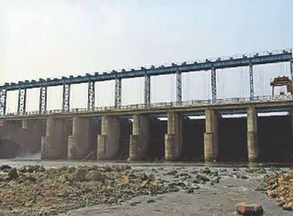 छत्तीसगढ़: अरपा भैंसाझार परियोजना में मुआवजा वितरण पर विवाद, 11 एसडीएम पर लगे गंभीर आरोप