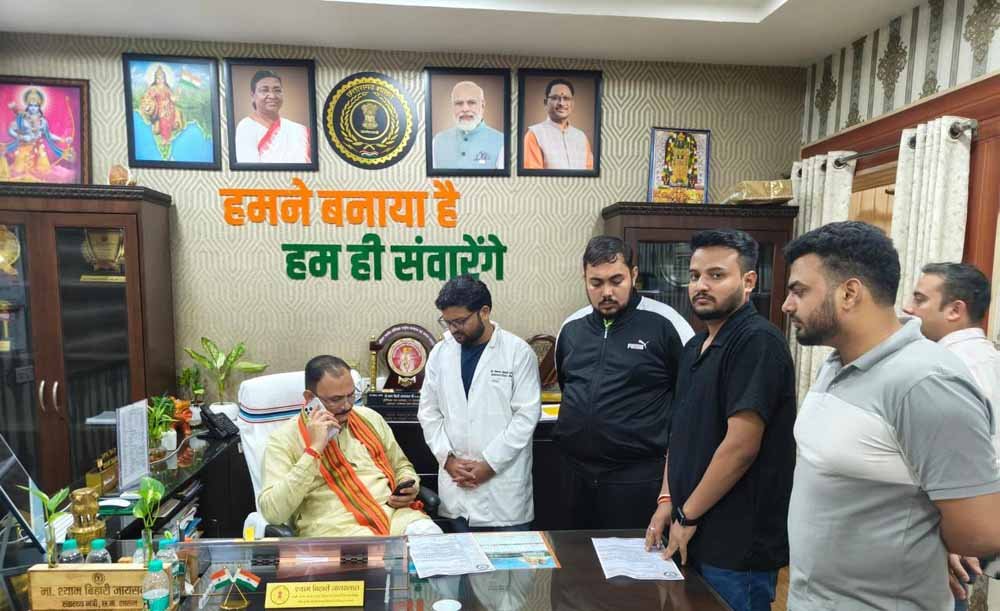 स्वास्थ्य मंत्री से JDA प्रतिनिधियों की अहम मुलाकात, UG बॉन्ड खत्म करने का मिला आश्वासन