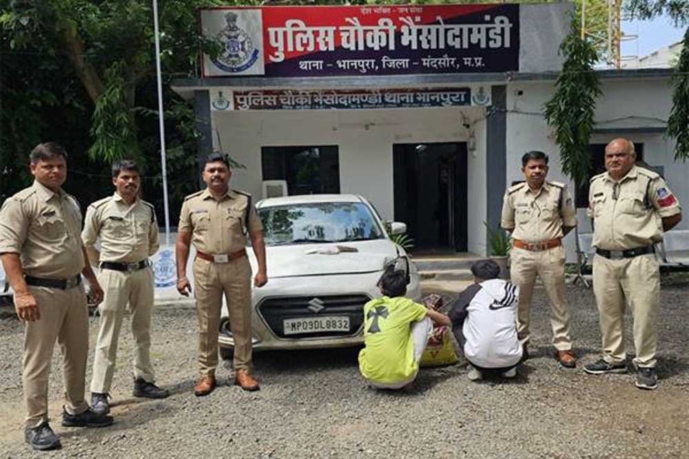 विगत तीन दिनों में 25 लाख रुपये से अधिक के मादक पदार्थ एवं वाहन जब्त