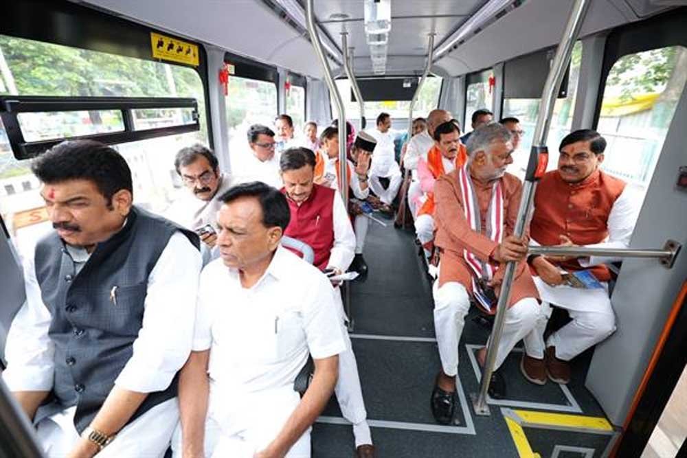 ईधन और शासकीय संसाधनों के मितव्ययी उपयोग का दिया संदेश