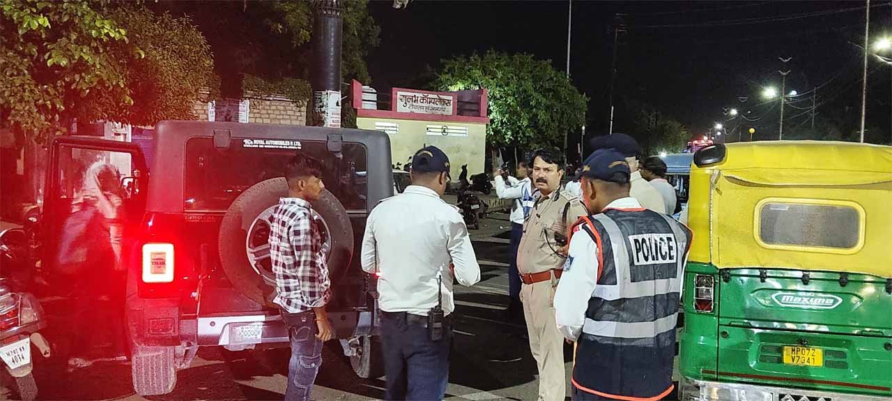 ग्वालियर पुलिस का 'नशे से दूरी है जरूरी 2.0' अभियान: ड्रिंक एंड ड्राइव पर कड़ा प्रहार, 05 कारें