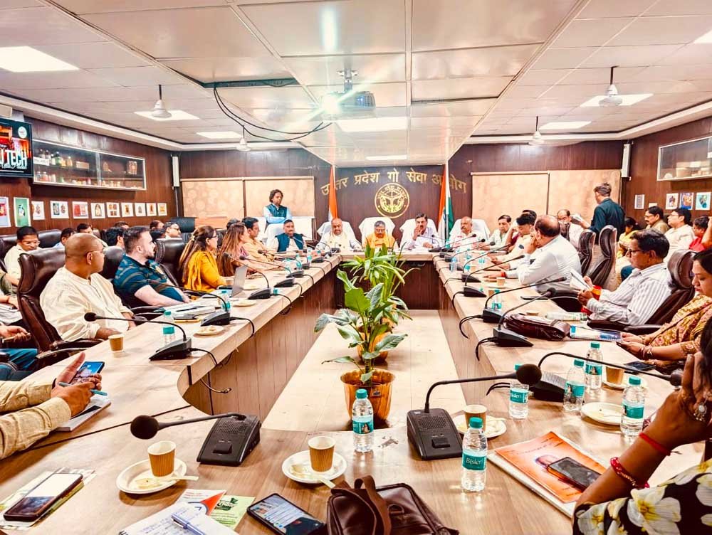 सीएम योगी के विजन के अनुरूप तैयार हो रहा गोसंरक्षण से ग्रामीण समृद्धि का नया मॉडल