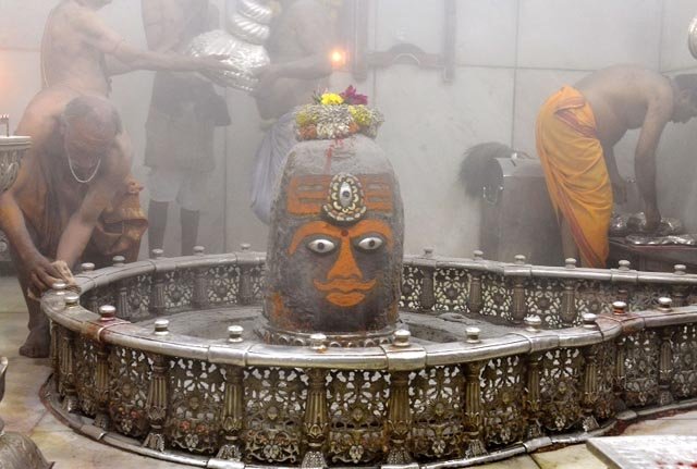 महाकाल मंदिर में दान प्रक्रिया हुई पारदर्शी, कैरेट मीटर से मौके पर जांचा जाएगा सोना-चांदी
