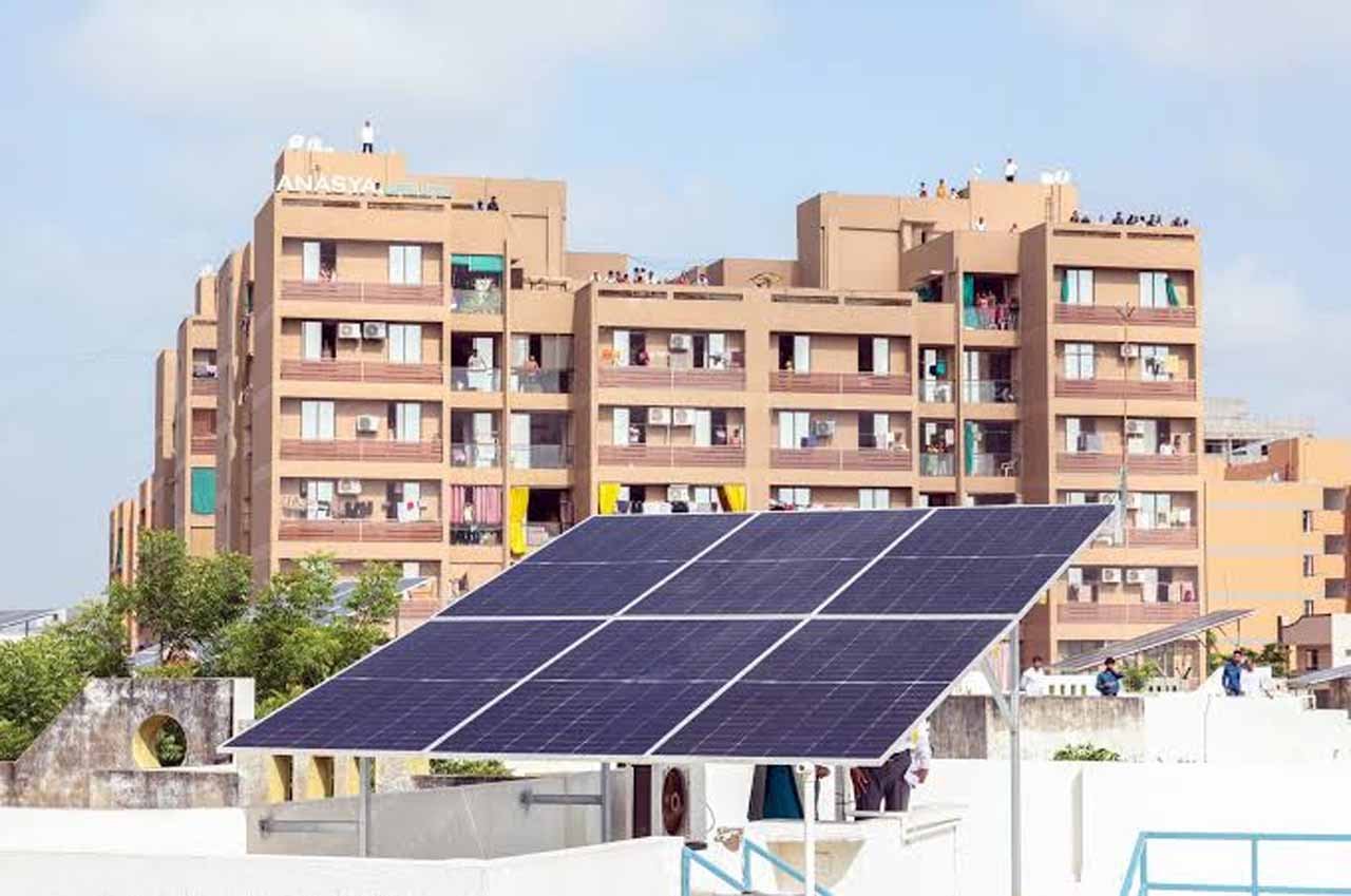 प्रधानमंत्री सूर्य घर: मुफ्त बिजली योजना में उत्तर प्रदेश ने देश में बनाई विशिष्ट पहचान