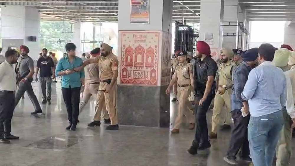 Punjab News: प्रधानमंत्री के जालंधर दौरे से पहले सुरक्षा कड़ी, DGP ने मौके पर पहुंचकर की समीक्ष