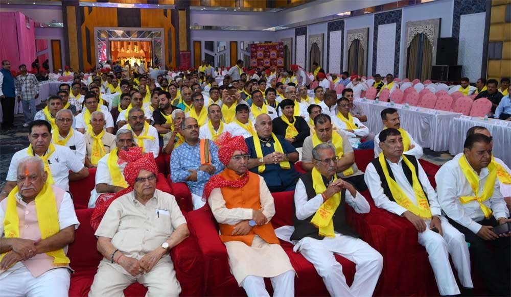 पूज्य छत्तीसगढ़ सिंधी पंचायत द्वारा आयोजित ‘मुखी संवाद’ कार्यक्रम में मुख्य अतिथि के रूप में शाम