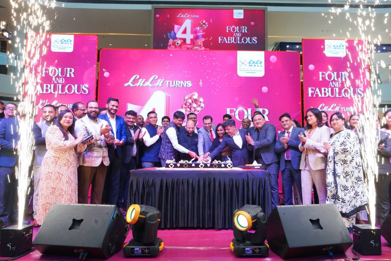 Lulu Mall Lucknow Celebrates Four Successful Years with "Four & Fabulous"